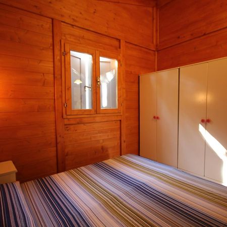 Camping Calatella Parco Di Vacanza Marina di Massa Zewnętrze zdjęcie