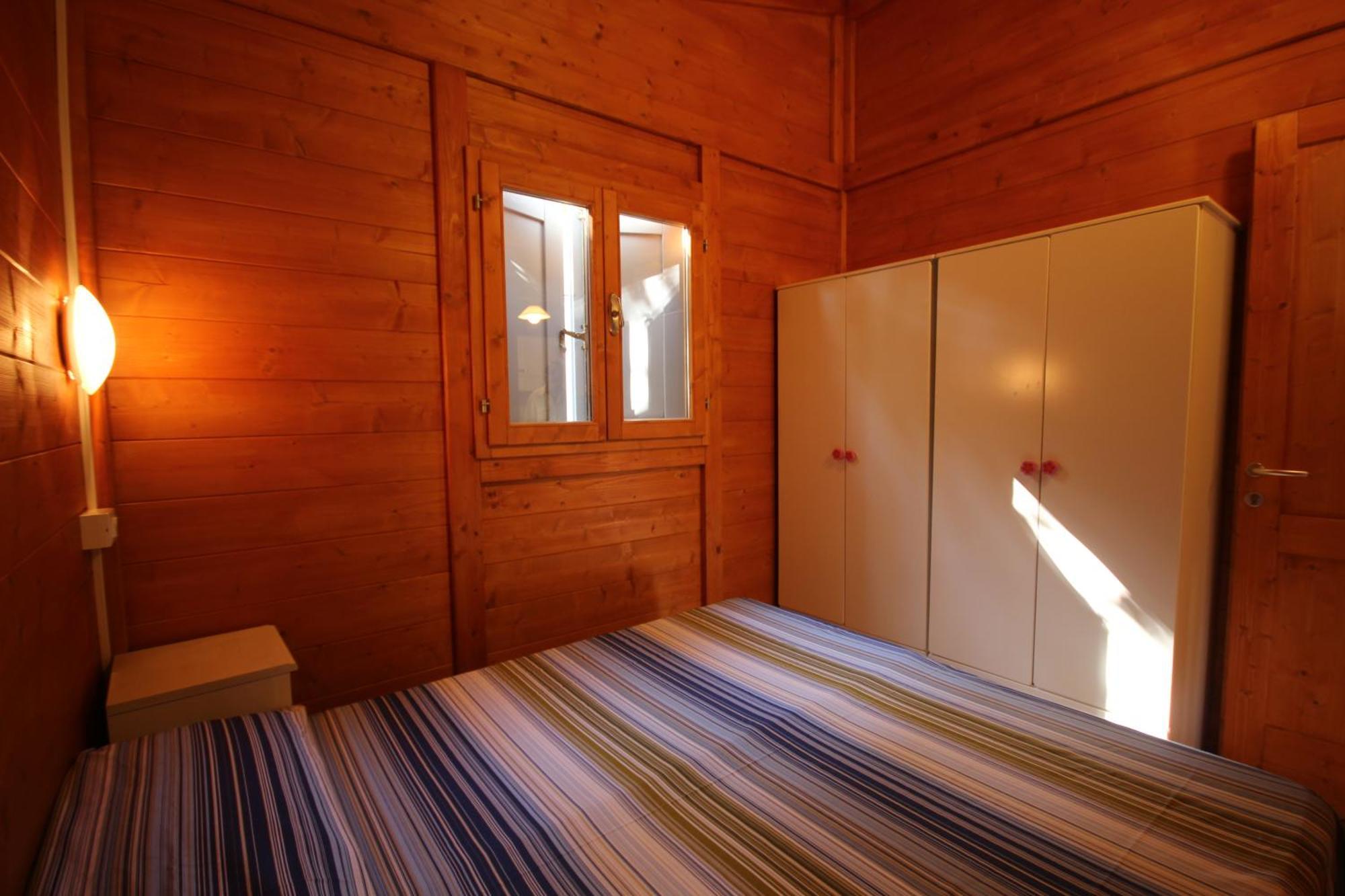Camping Calatella Parco Di Vacanza Marina di Massa Zewnętrze zdjęcie