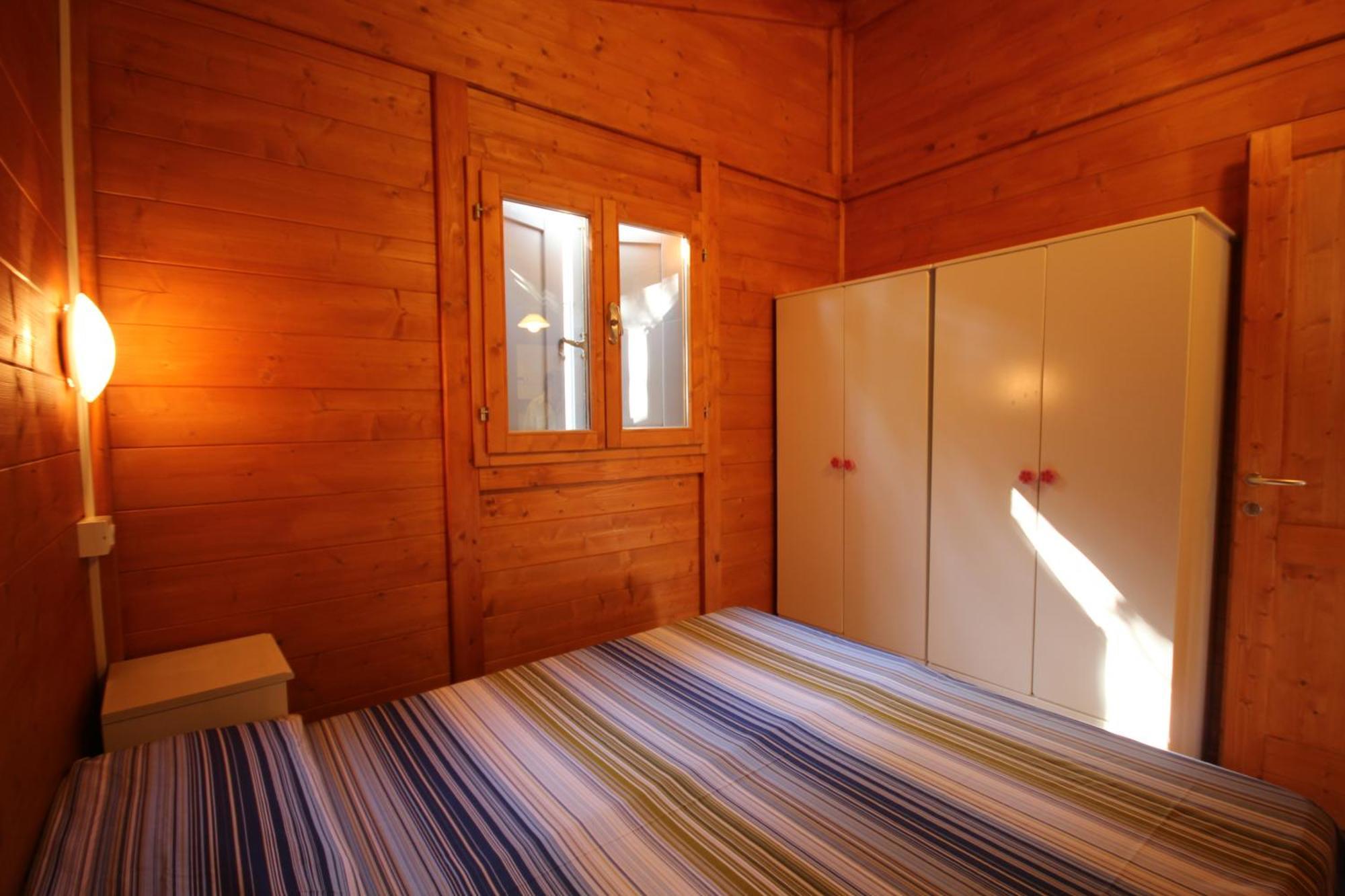 Camping Calatella Parco Di Vacanza Marina di Massa Zewnętrze zdjęcie